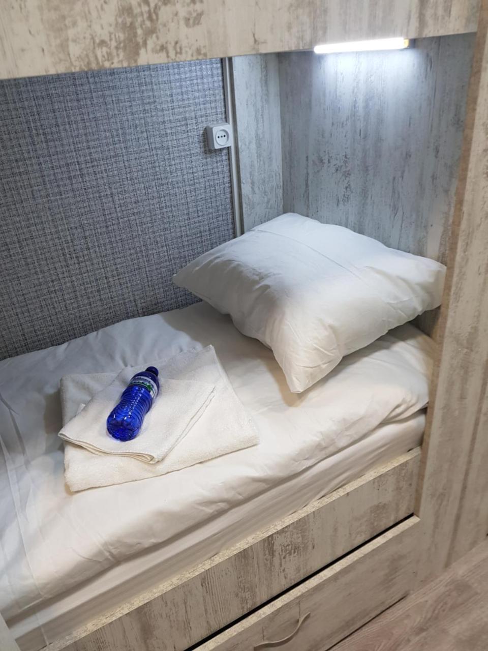 Blossom Hostel Updated ! Обновлено !!! City Center! Perfect Order!!! Snow-White Bed Linen!!! Идеальный Порядок!!! Белоснежное Постельное Белье!!! Центр Города !!! Tbilisi Exterior foto